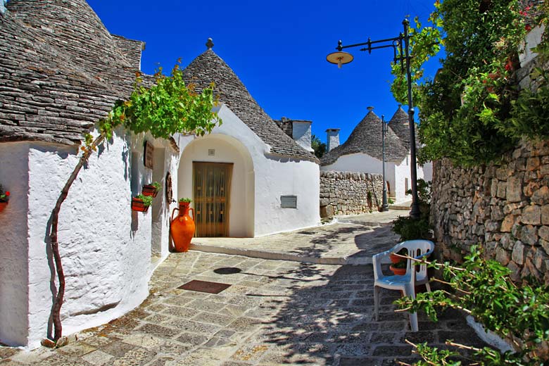 Trulli houses in Alberobello, Puglia Trulli houses in Alberobello, Puglia