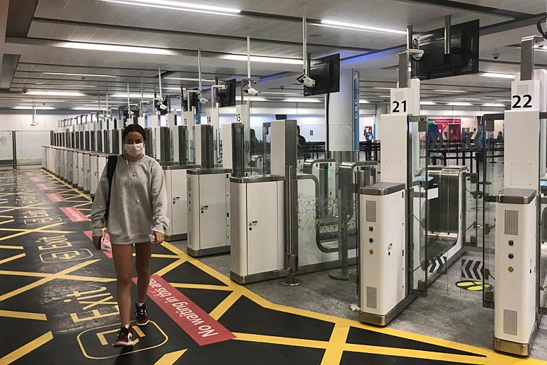 UK arrivals to provide negative COVID test © <a href='https://www.flickr.com/photos/markhodson/50147815847/' target='new window o106972' rel='nofollow'>Mark Hodson</a> - Flickr <a href='https://creativecommons.org/licenses/by/2.0/' target='new window l106972' rel='nofollow'>CC BY 2.0</a> UK arrivals to provide negative COVID test © <a href='https://www.flickr.com/photos/markhodson/50147815847/' target='new window o106972' rel='nofollow'>Mark Hodson</a> - Flickr <a href='https://creativecommons.org/licenses/by/2.0/' target='new window l106972' rel='nofollow'>CC BY 2.0</a>