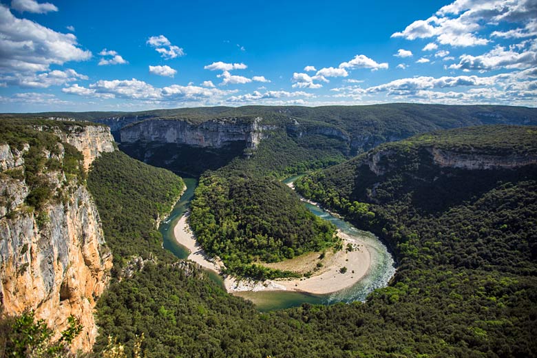 Big bend views of the Ardèche River from the Route des Belvédères Big bend views of the Ardèche River from the Route des Belvédères