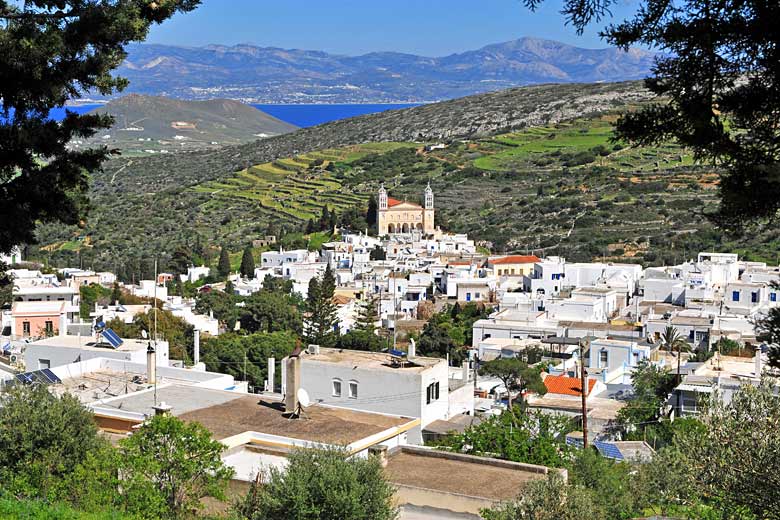 Explore the village of Lefkes