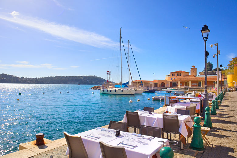 Dine along Villefranche&rsquo;s waterfront