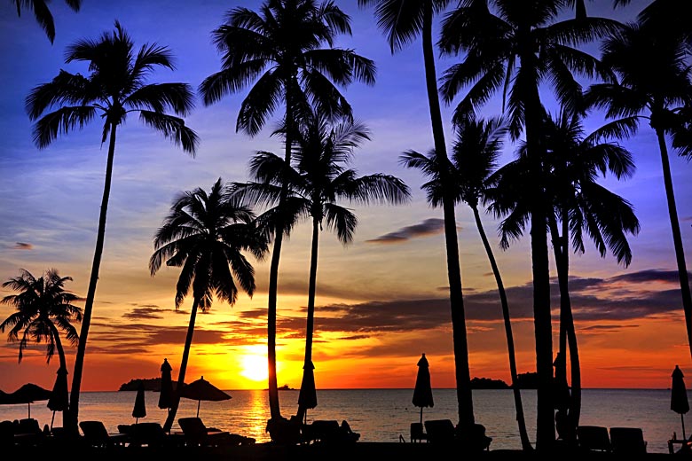 Holiday weather forecast? Sunset over the Andaman Sea, Thailand © Vlad61_61 - Fotolia.com Holiday weather forecast? Sunset over the Andaman Sea, Thailand © Vlad61_61 - Fotolia.com