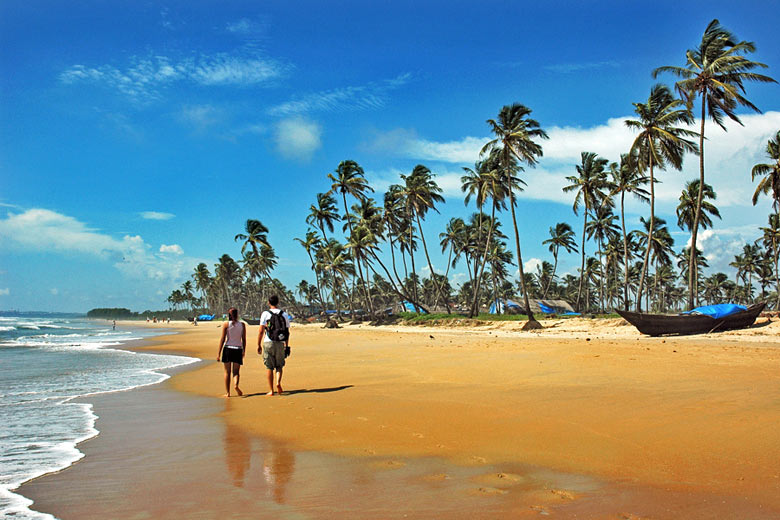 Strolling along the beach in Goa, India © Samrat35 - Dreamstime.com Strolling along the beach in Goa, India © Samrat35 - Dreamstime.com