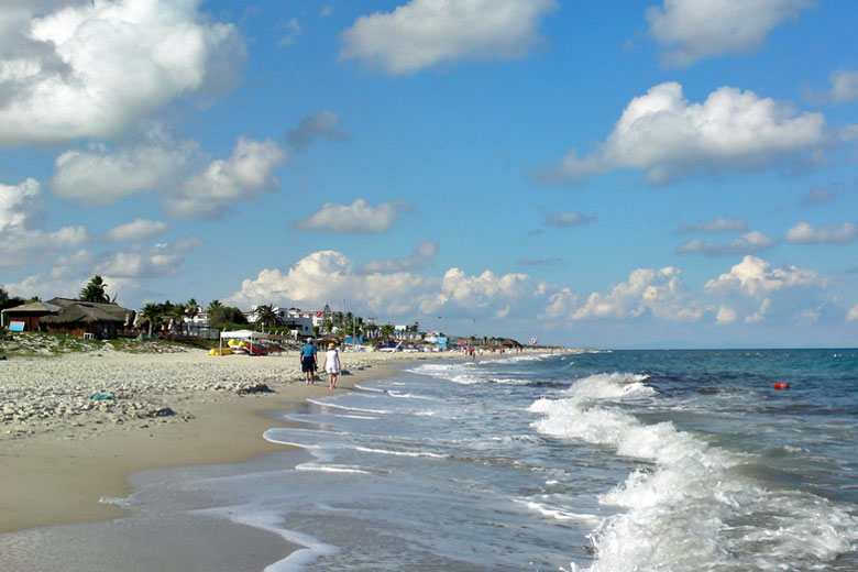 The beach at Port el Kantaoui © Gary Henderson - Flickr Creative Commons
