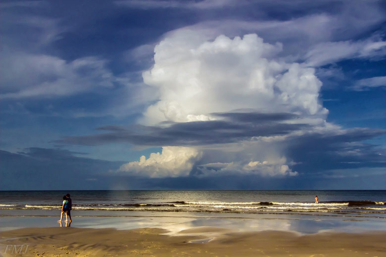 Afternoon thunderstorm Florida © FMJ Shooter - Flickr Creative Commons