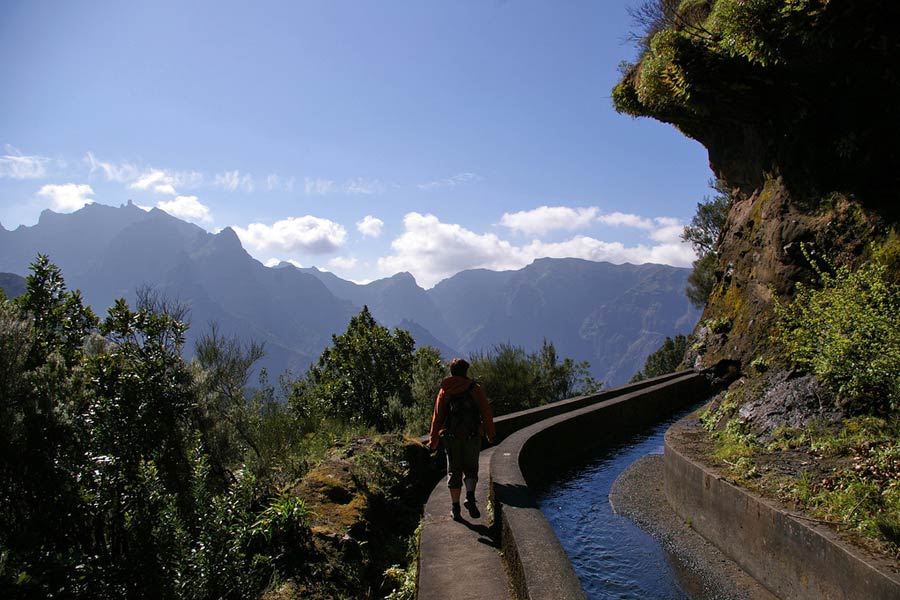 Walking a levada © Gunnar Grimnes - Flickr Creative Commons Walking a levada © Gunnar Grimnes - Flickr Creative Commons